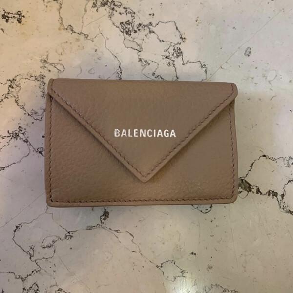 【BALENCIAGA】バレンシアガ ミニ財布 コピー ペーパー ミニ ウォレット 391446DLQ0N4911